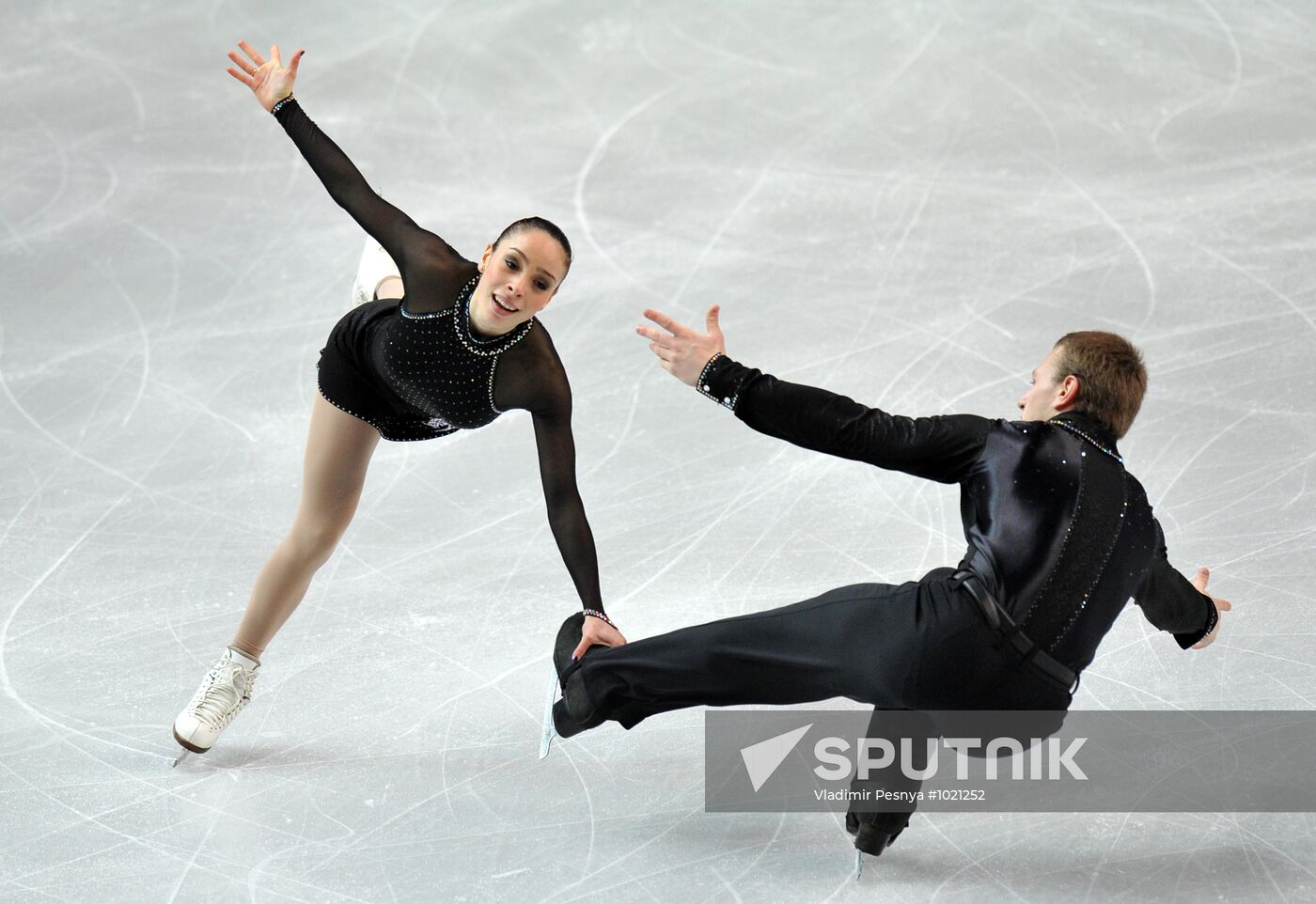 2012 European Figure Skating Championships. Pairs Short Program