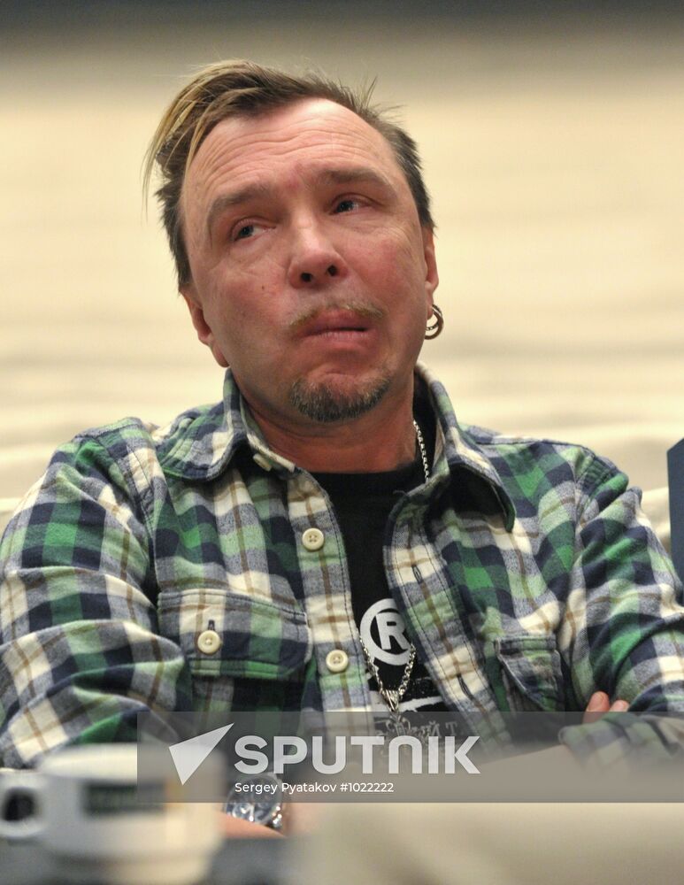 Media-preview of play "Anarchy"