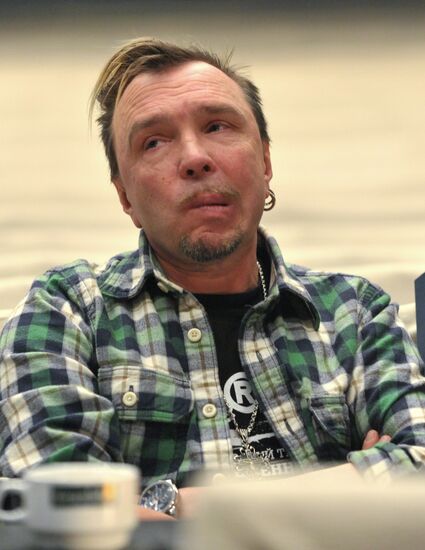 Media-preview of play "Anarchy"