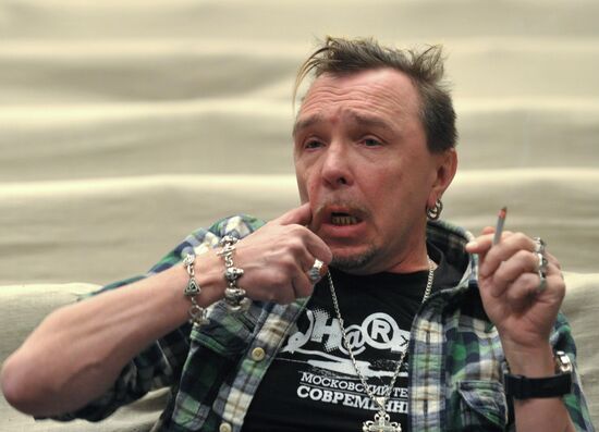 Media-preview of play "Anarchy"