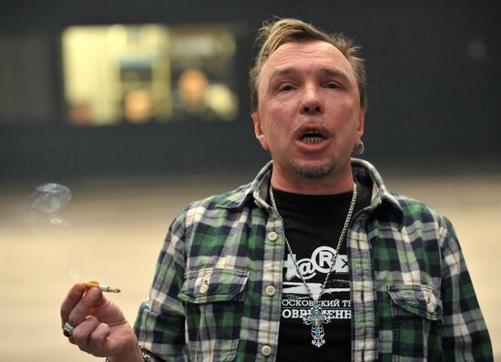 Media-preview of play "Anarchy"