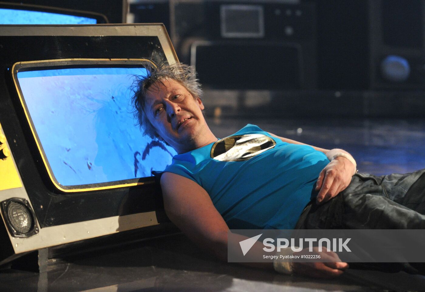 Media-preview of play "Anarchy"
