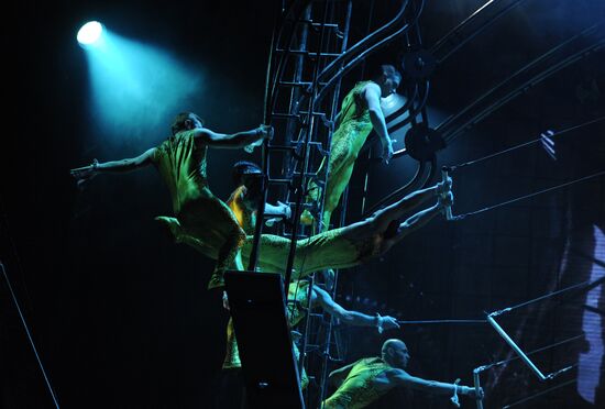 Rehearsal of Zarkana Cirque du Soleil Show in Kremlin