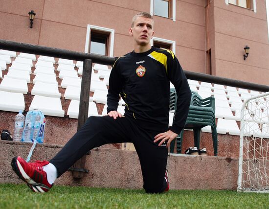 Football. PFC CSKA holds pre-season training session