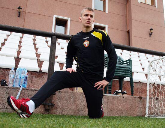 Football. PFC CSKA holds pre-season training session