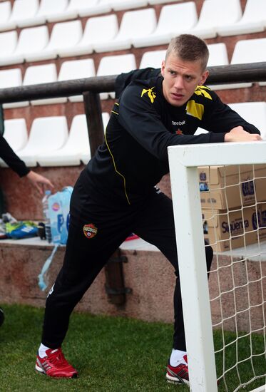 Football. PFC CSKA holds pre-season training session