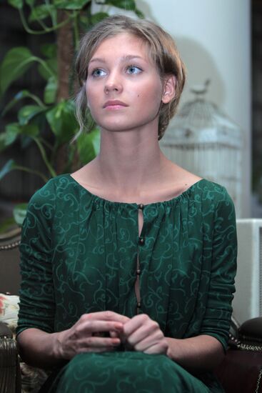 Presentation of Zolushka project