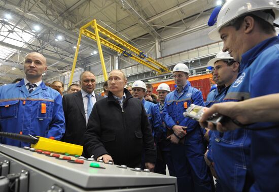 Vladimir Putin visits North Western Federal District
