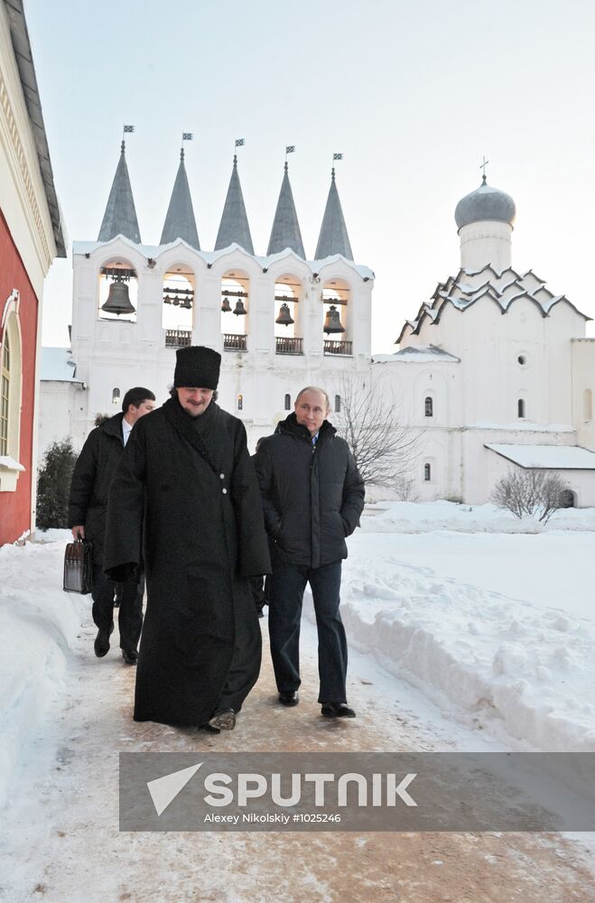 Vladimir Putin visits North Western Federal District