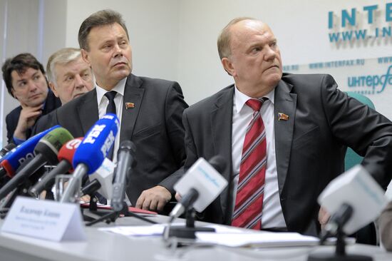 Russian presidential hopeful Gennady Zyuganov's news conference