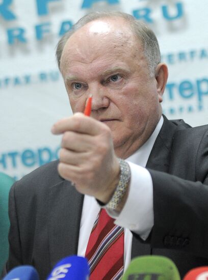 Russian presidential hopeful Gennady Zyuganov's news conference