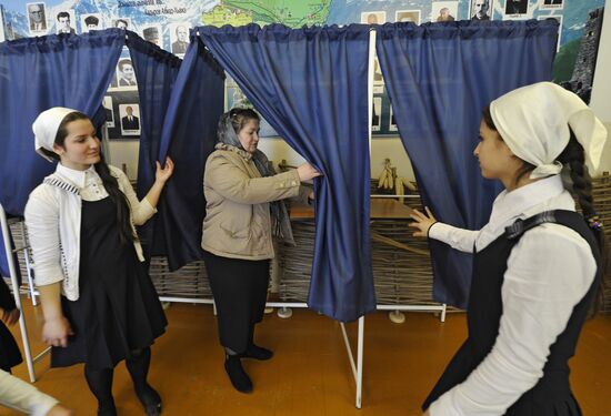 Polling station prepared for Russian presidential election