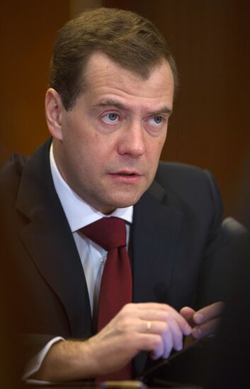 Medvedev chairs meeting on judicial system