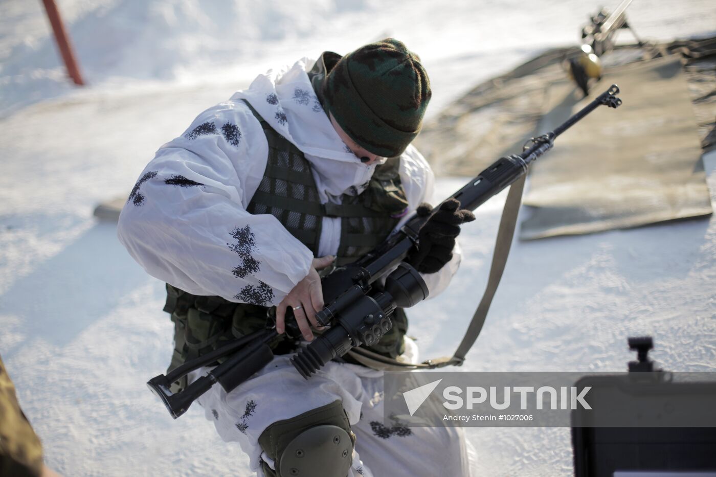 Russian troops testing new thermal sight named Shakhin