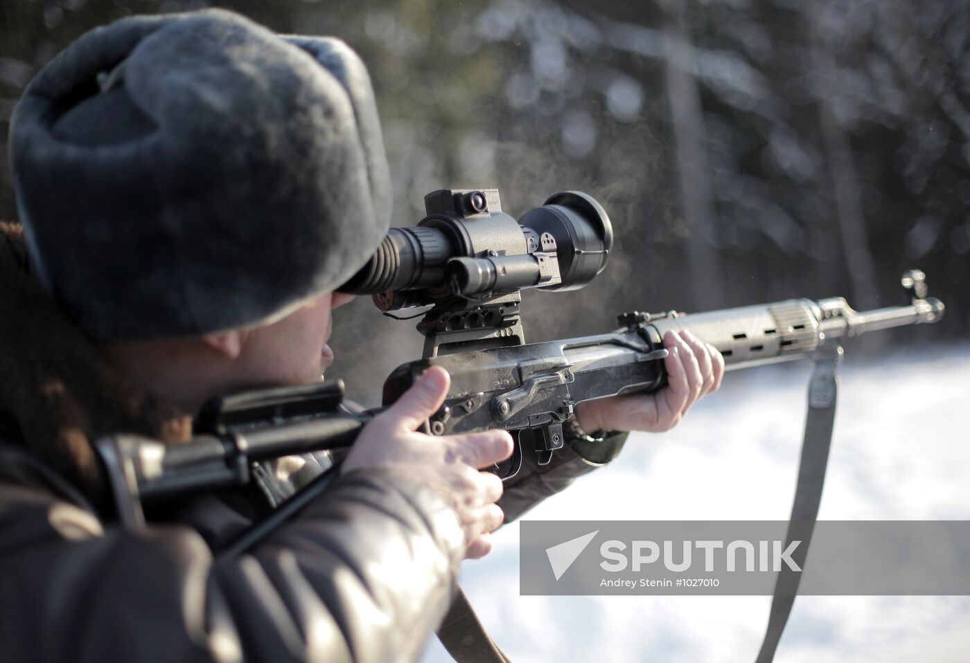 Russian troops testing new thermal sight named Shakhin