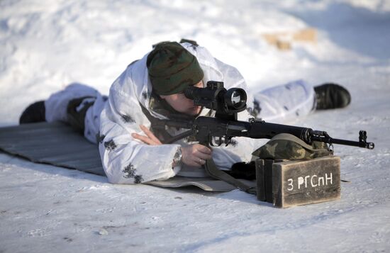 Russian troops testing new thermal sight named Shakhin