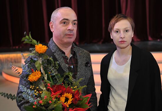 Lev Leshchenko performs anniversary concert