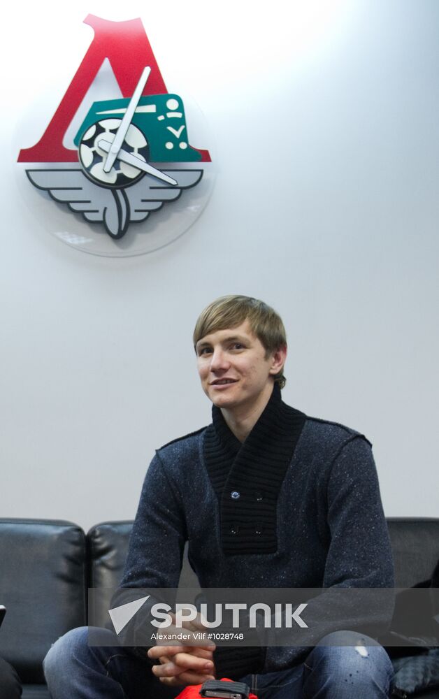 Roman Pavlyuchenko signs contract with Lokomotiv