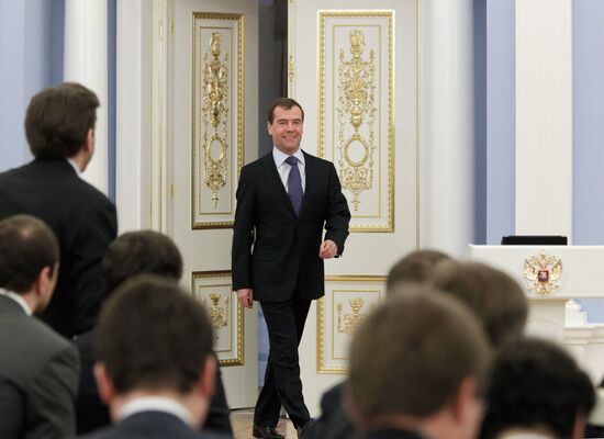 Dmitry Medvedev meets with Public Committee of Supporters