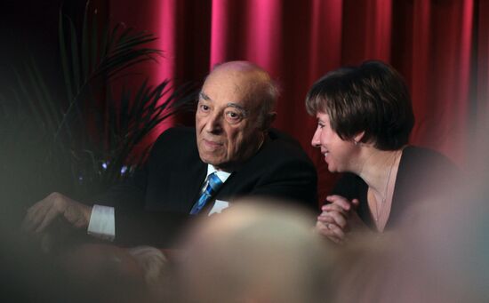 Evening with Vladimir Etush at Vakhtangov Theater