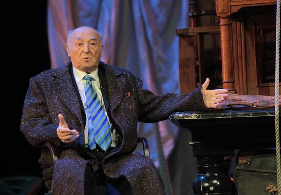 Evening with Vladimir Etush at Vakhtangov Theater