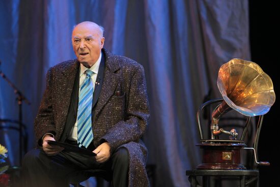 Evening with Vladimir Etush at Vakhtangov Theater