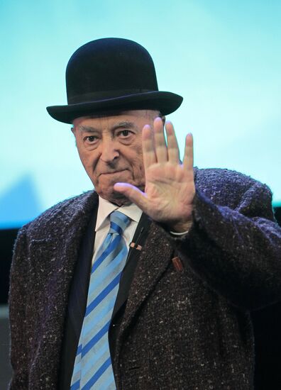 Evening with Vladimir Etush at Vakhtangov Theater
