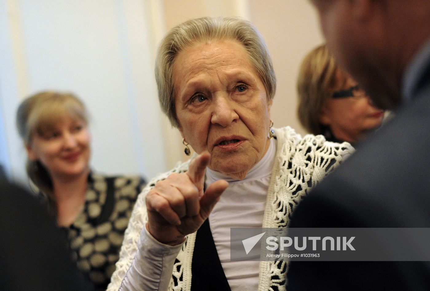 Sergei Mironov meets with authorized representatives