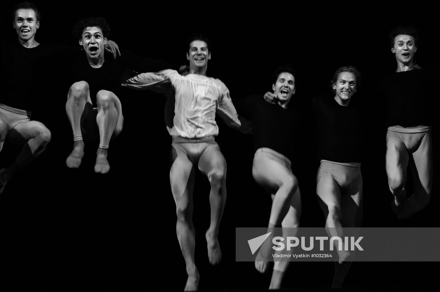 World ballet artists at rehearsal in Moscow
