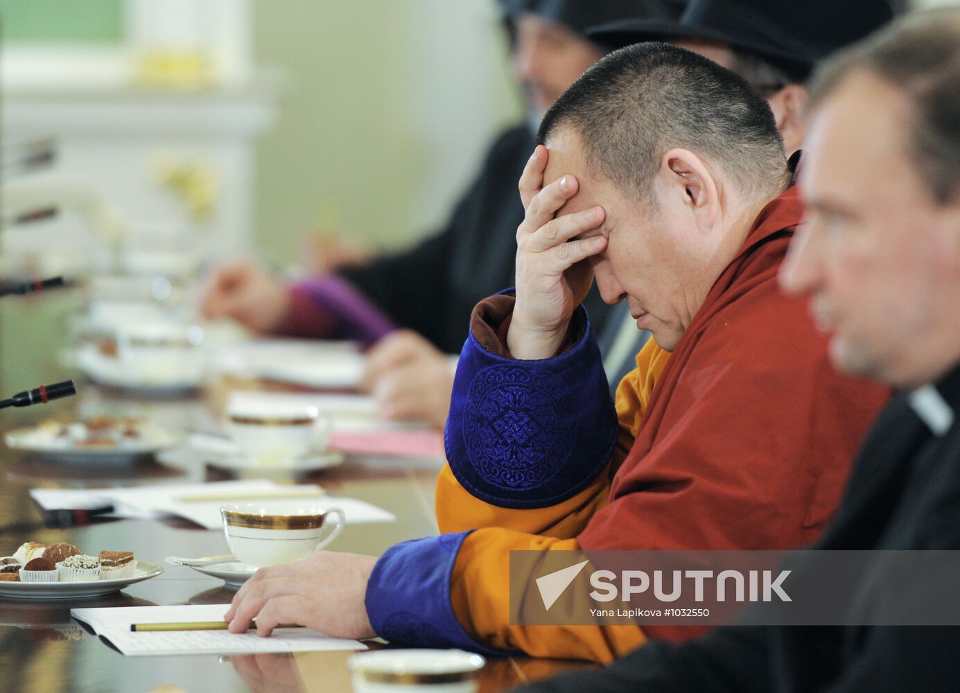 Vladimir Putin meets with representatives of traditional faiths