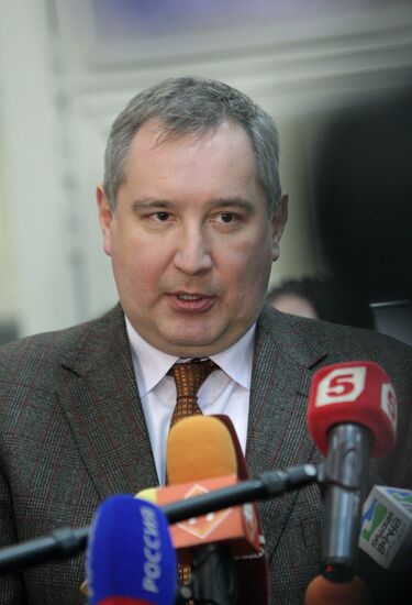 Deputy Prime Minister Dmitry Rogozin on visit to Novosibirsk