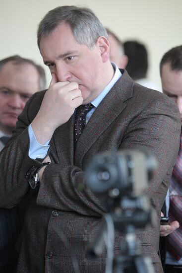 Dmitry Rogozin on working visit to Novosibirsk