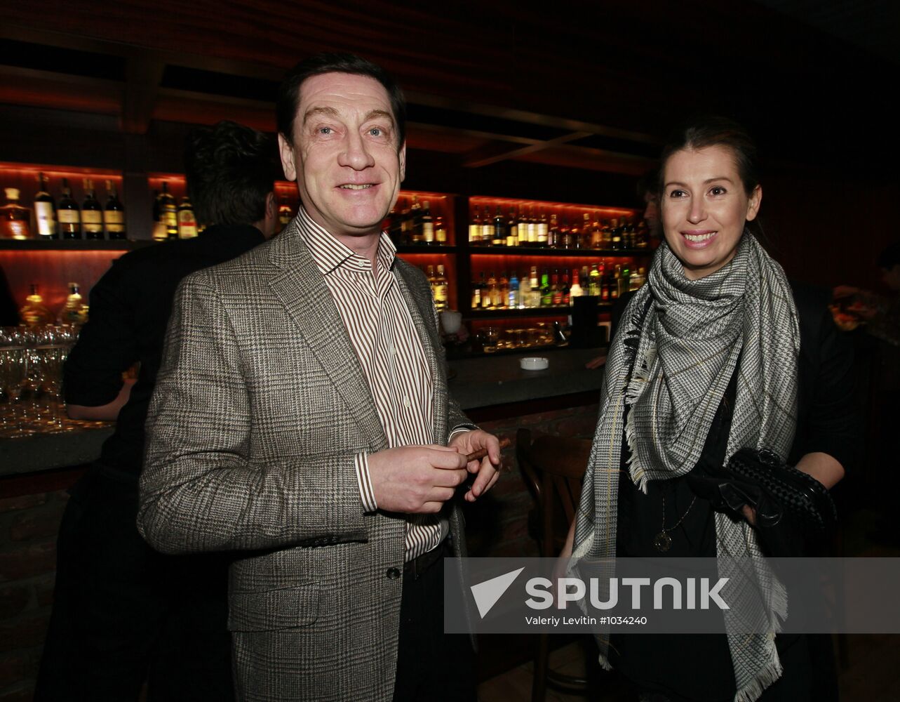 Party to mark opening of Reka club