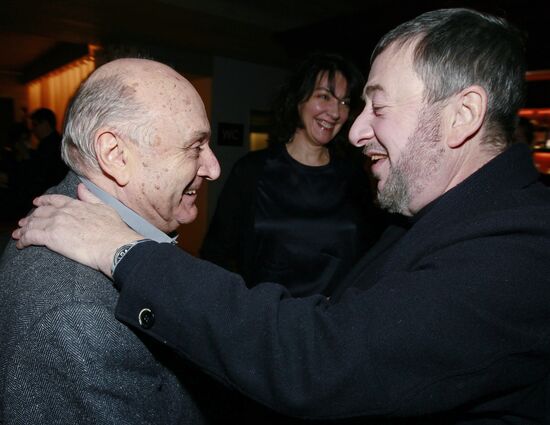 Party to mark opening of Reka club