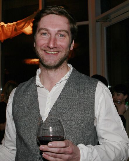 Party to mark opening of Reka club