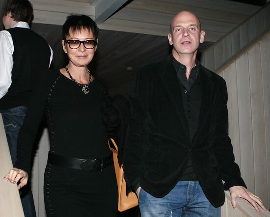 Party to mark opening of Reka club