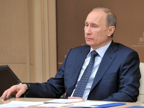 Vladimir Putin holds teleconference in Moscow