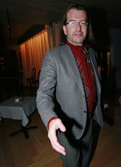 Party to mark opening of Reka club