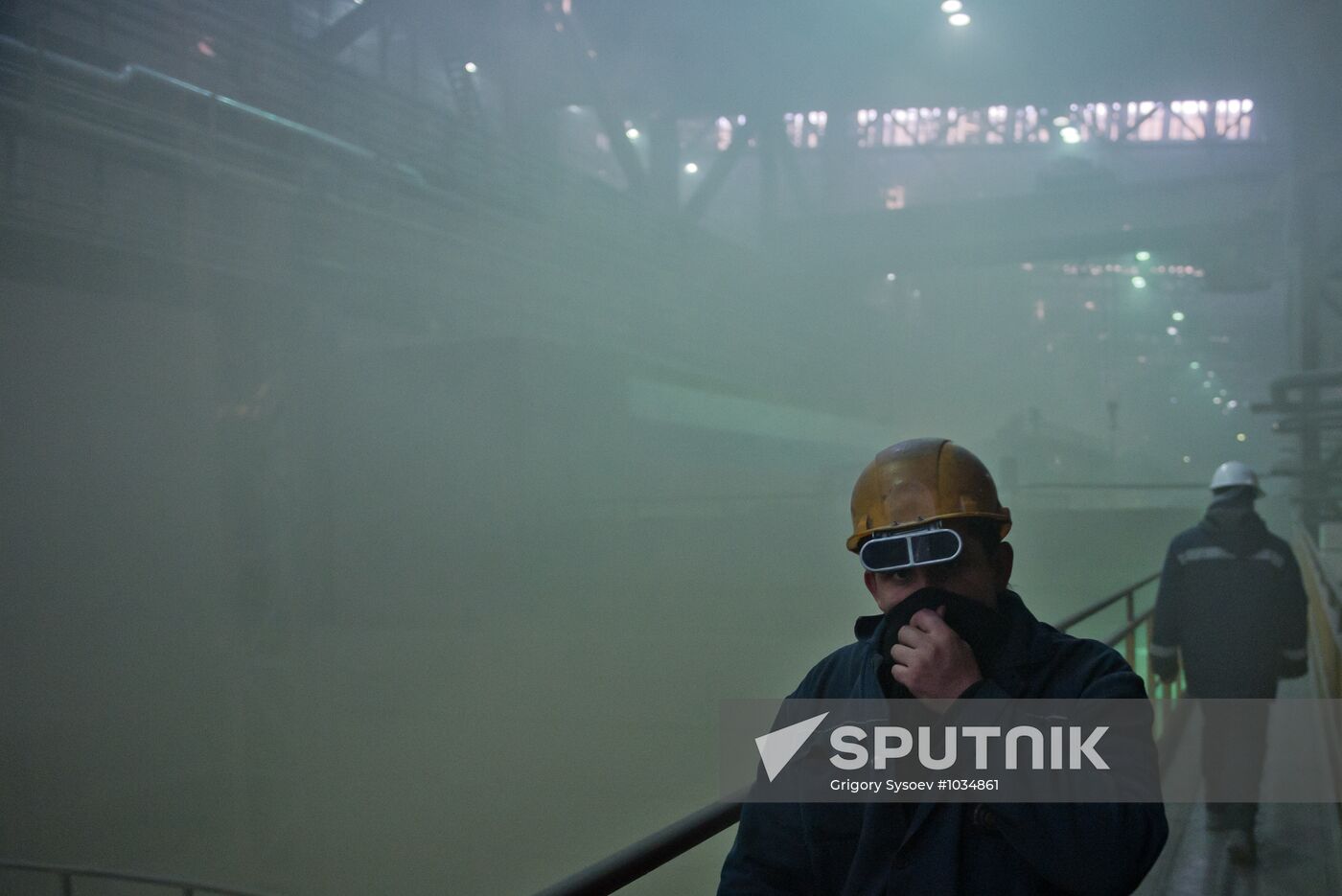 Work in the Oskol Elektrometallurgical plant