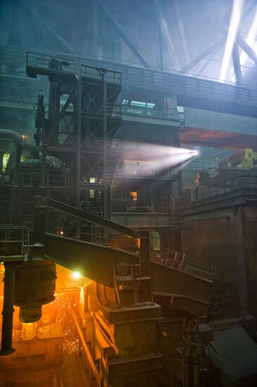 Work in Oskol electrometallurgical plant