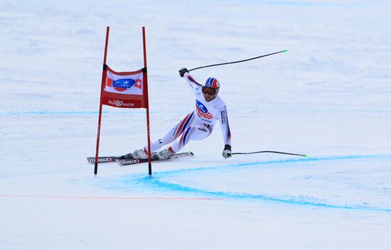 Alpine Skiing. FSI Ski World Cup. Men's downhill