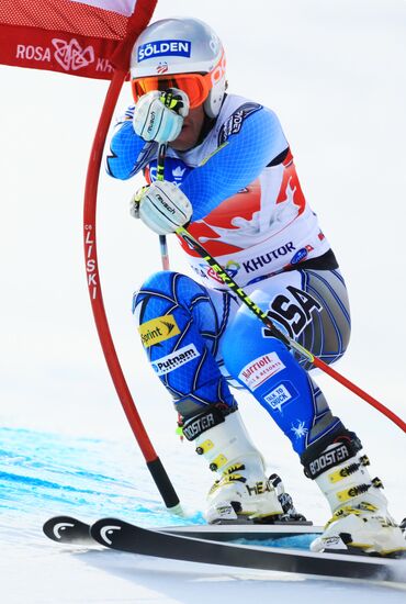 Alpine Skiing. FSI Ski World Cup. Men's downhill