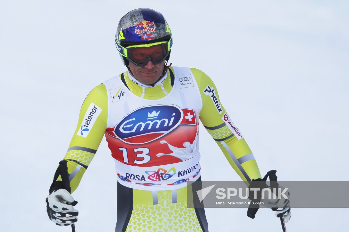 Alpine Skiing. FSI Ski World Cup. Men's downhill