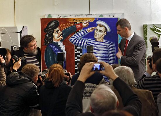 Presidential candidate Mikhail Prokhorov visits St. Petersburg