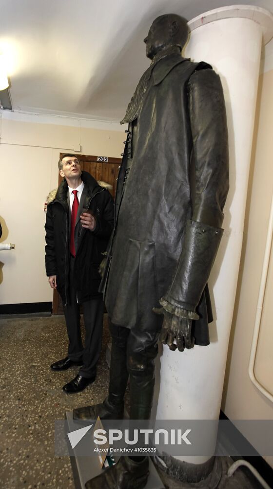 Presidential candidate Mikhail Prokhorov visits St. Petersburg