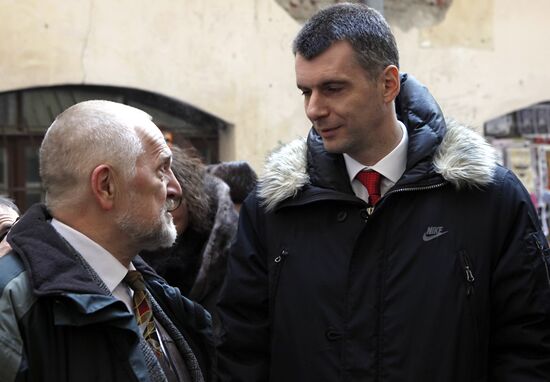 Presidential candidate Mikhail Prokhorov visits St. Petersburg