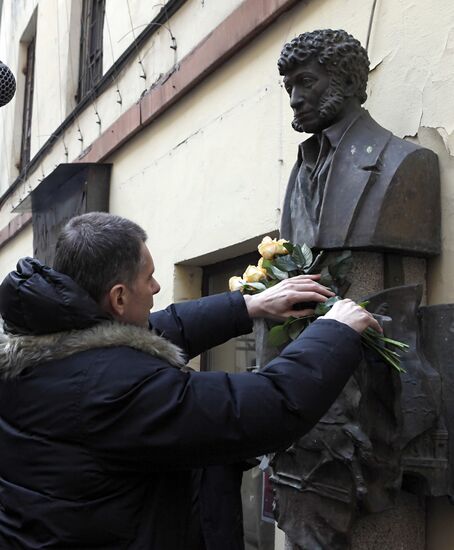 Presidential candidate Mikhail Prokhorov visits St. Petersburg