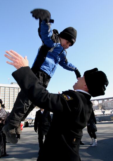Admiral Panteleyev is back to Vladivostok