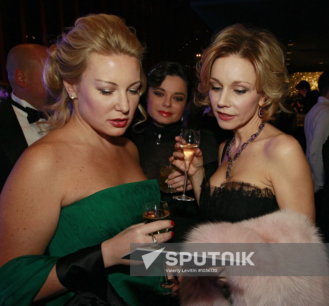 Natalya Vodyanova's Warm Reception charity evening