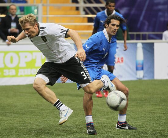 2012 Football Legends Cup. Day two
